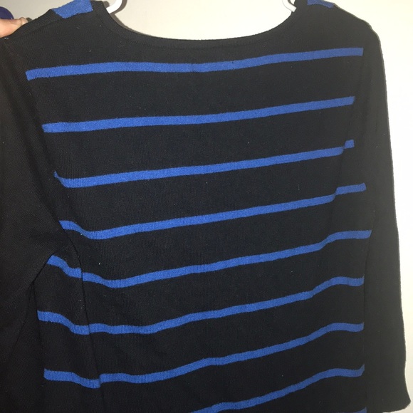 Dana Buchman size medium sweater - Picture 4 of 4